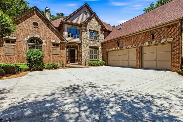 214 Shadowlawn Road SE, Marietta, GA 30067