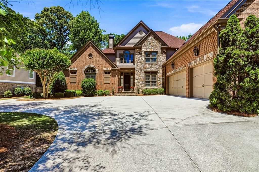 214 Shadowlawn Road SE, Marietta, GA 30067