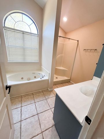 2500 Margaret Circle, Conway, AR 72034