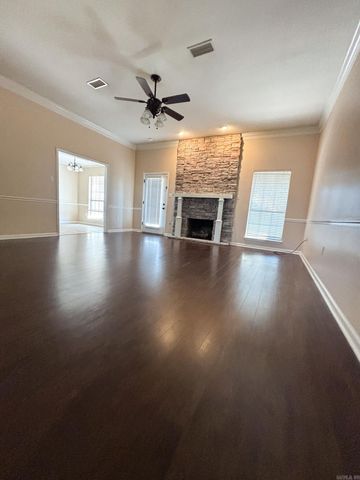 2500 Margaret Circle, Conway, AR 72034