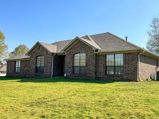 2500 Margaret Circle, Conway, AR 72034