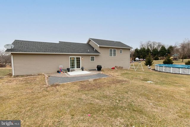 57 KAPALUA CT, Martinsburg, WV 25403