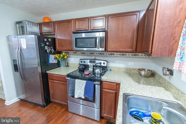 57 KAPALUA CT, Martinsburg, WV 25403