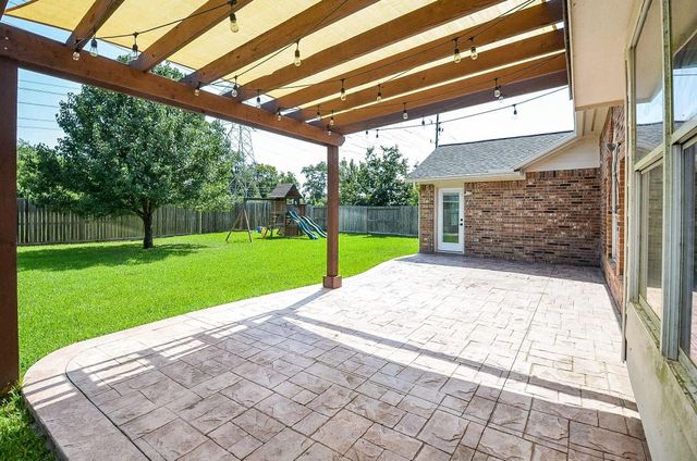1630 Brookstone Lane, Sugar Land, TX 77479
