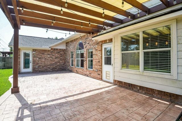 1630 Brookstone Lane, Sugar Land, TX 77479