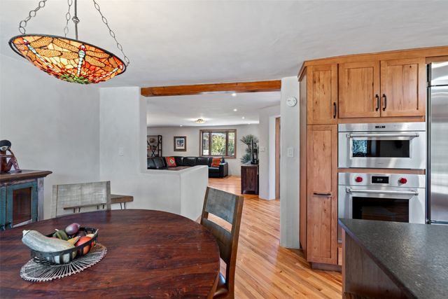 4 Camino Cielo Azul, Santa Fe, NM 87508