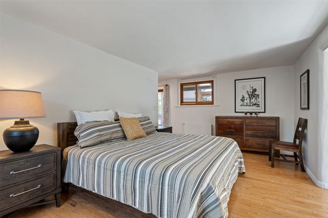 4 Camino Cielo Azul, Santa Fe, NM 87508