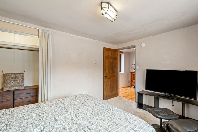 4 Camino Cielo Azul, Santa Fe, NM 87508