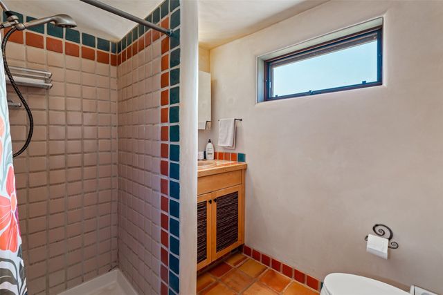 4 Camino Cielo Azul, Santa Fe, NM 87508