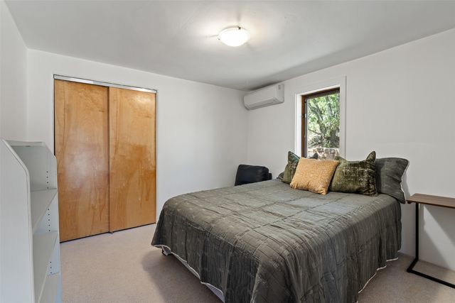 4 Camino Cielo Azul, Santa Fe, NM 87508