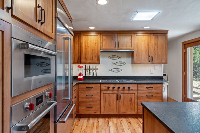 4 Camino Cielo Azul, Santa Fe, NM 87508
