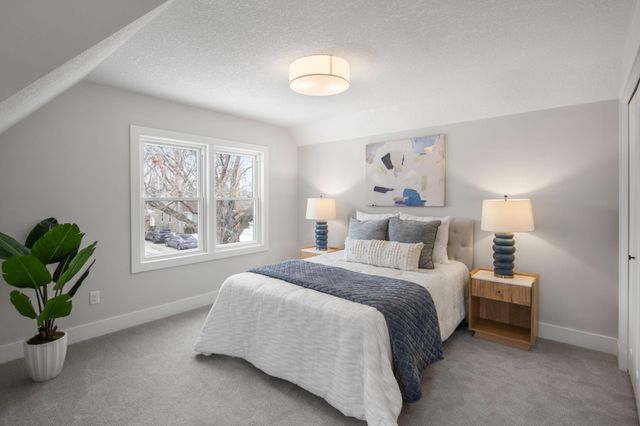 4205 W 42nd Street, Edina, MN 55416