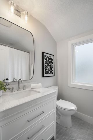 4205 W 42nd Street, Edina, MN 55416