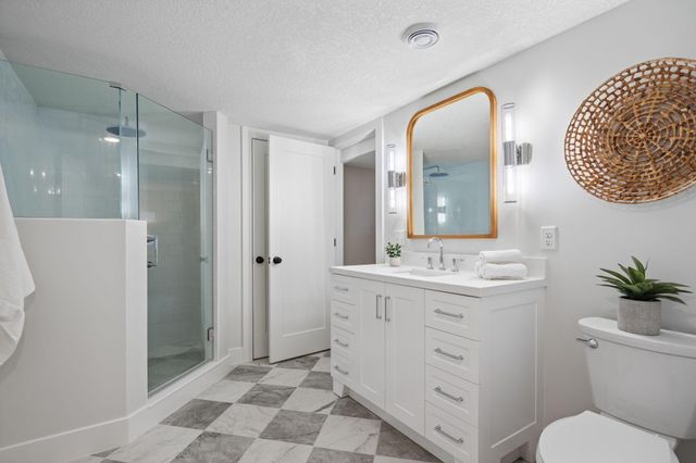 4205 W 42nd Street, Edina, MN 55416