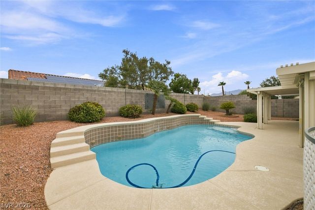 5329 Strawberry Tree Street, North Las Vegas, NV 89031