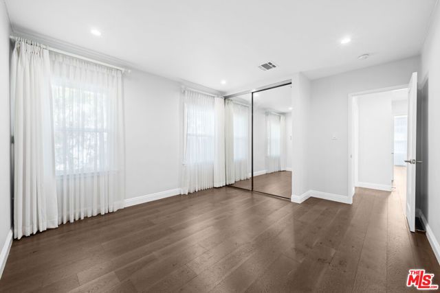 2036 Hillsboro Avenue, Los Angeles, CA 90034