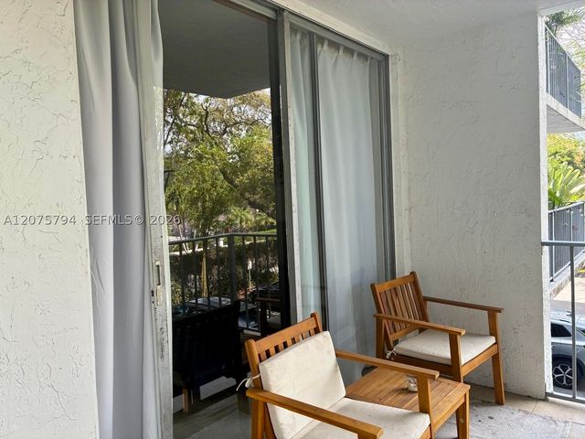 700 NE 63rd St D201, Miami, FL 33138