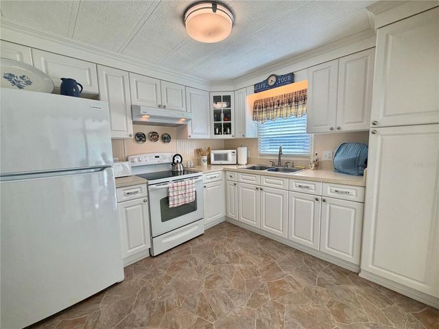146 HIBISCUS WAY, Leesburg, FL 34748