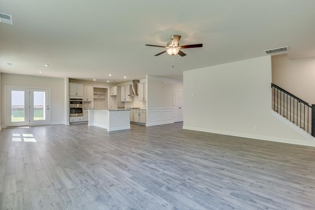 480 Hacienda Court, Sumter, SC 29150