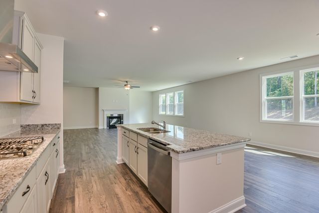 480 Hacienda Court, Sumter, SC 29150