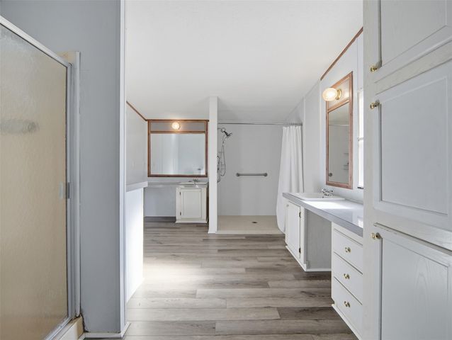 506 Oak Grove RD, San Marcos, TX 78666