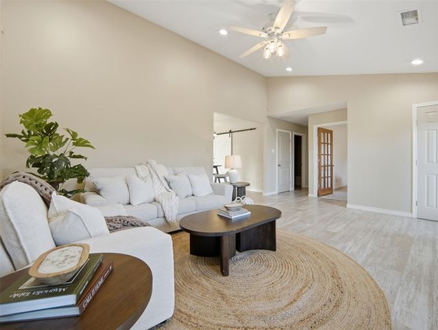 506 Oak Grove RD, San Marcos, TX 78666