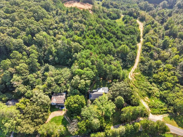 1121 Arnold Road, Rock Spring, GA 30739