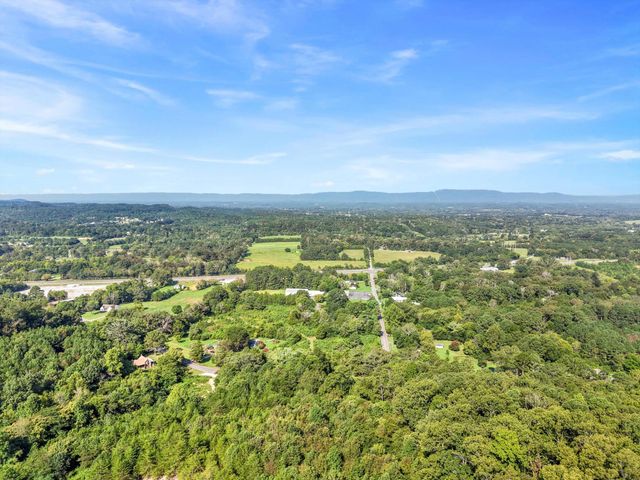 1121 Arnold Road, Rock Spring, GA 30739