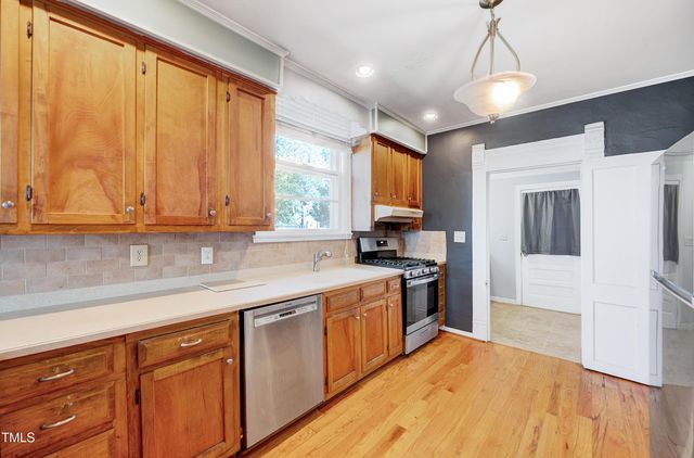 300 E 2nd Street, Kenly, NC 27542