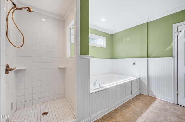 300 E 2nd Street, Kenly, NC 27542