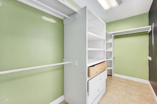 300 E 2nd Street, Kenly, NC 27542