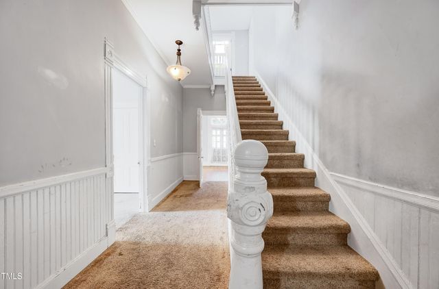 300 E 2nd Street, Kenly, NC 27542