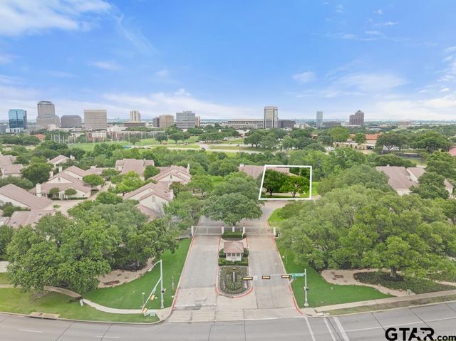 4608 N OCONNOR CT, Irving, TX 75062