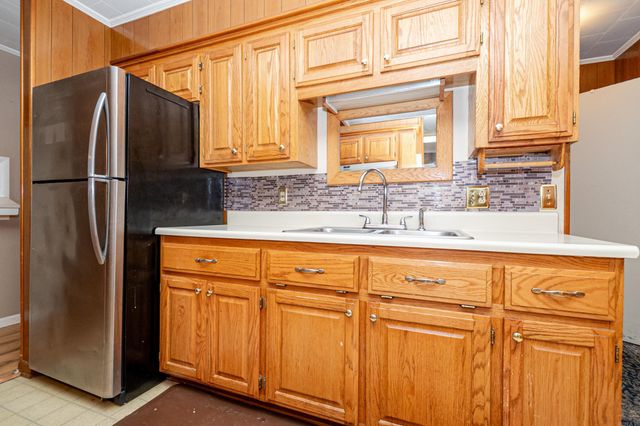 202 Fish Street, Star City, AR 71667
