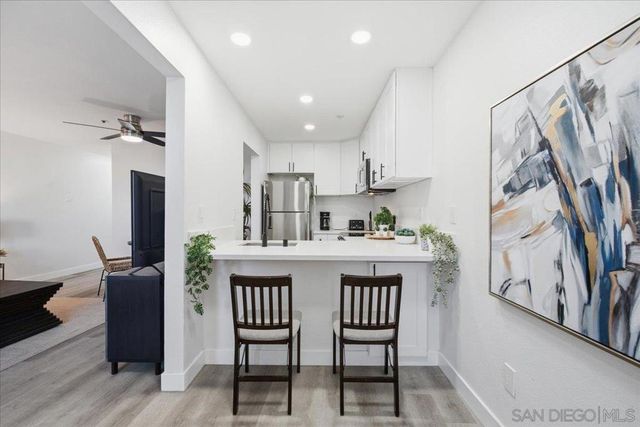4465 Ocean 4, San Diego, CA 92109