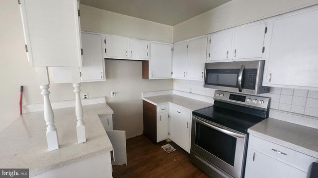 3209 LESLIE AVE, Temple Hills, MD 20748