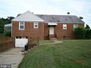 3209 LESLIE AVE, Temple Hills, MD 20748