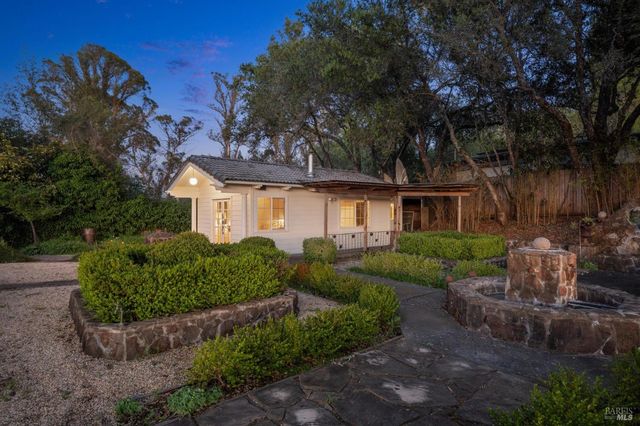 1236 N Fitch Mountain Rd, Healdsburg, CA 95448