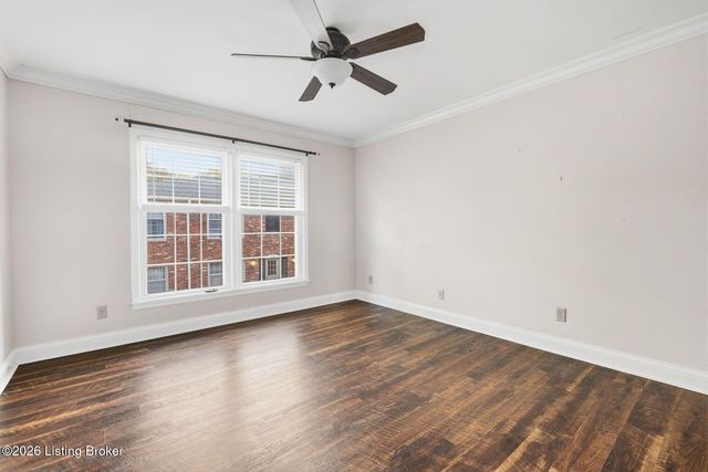 4708 Weybridge Gardens 104, Louisville, KY 40207