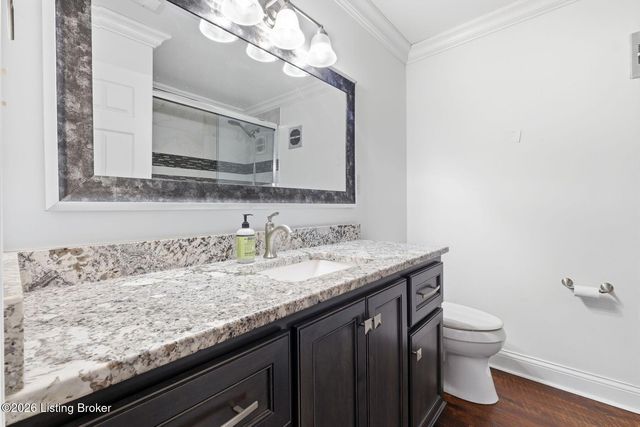 4708 Weybridge Gardens 104, Louisville, KY 40207