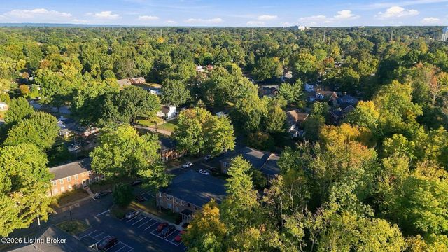 4708 Weybridge Gardens 104, Louisville, KY 40207