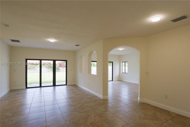 17120 SW 92nd Ct, Palmetto Bay, FL 33157