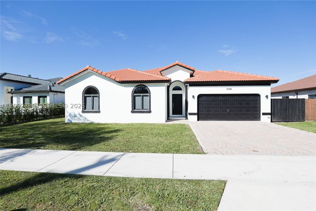 17120 SW 92nd Ct, Palmetto Bay, FL 33157