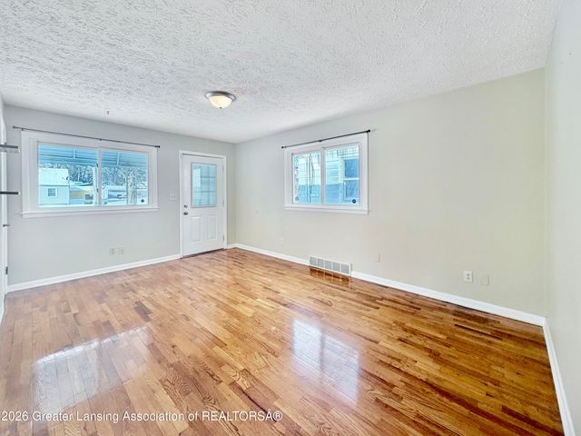 412 N Grace Street, Lansing, MI 48917