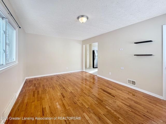 412 N Grace Street, Lansing, MI 48917