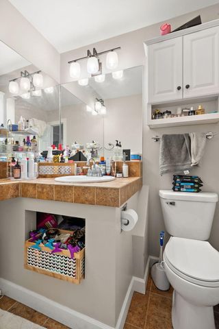 1407 Peachtree Drive, Valparaiso, IN 46383