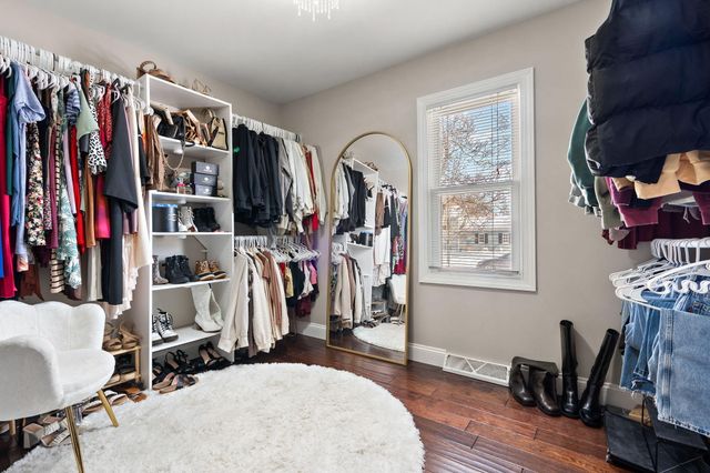 1407 Peachtree Drive, Valparaiso, IN 46383