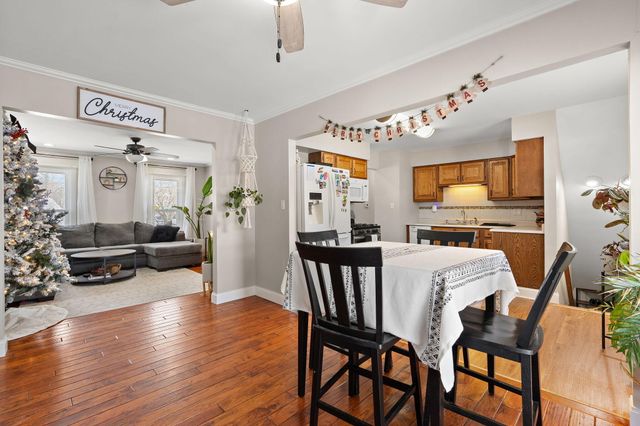 1407 Peachtree Drive, Valparaiso, IN 46383