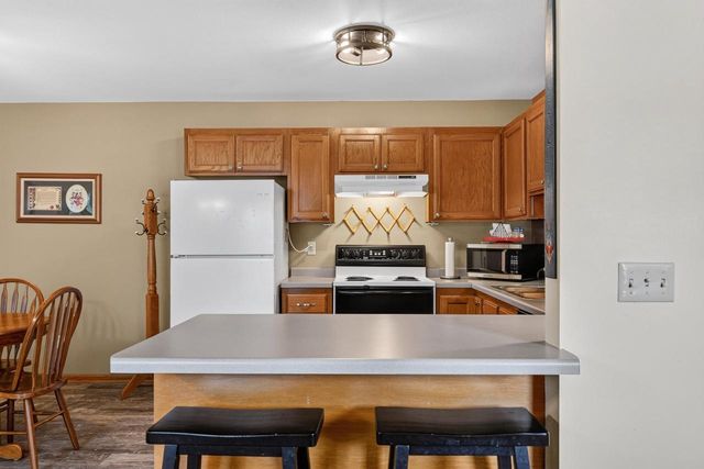 403 Hanson Road, Stoughton, WI 53589