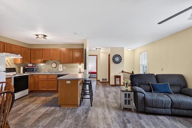 403 Hanson Road, Stoughton, WI 53589